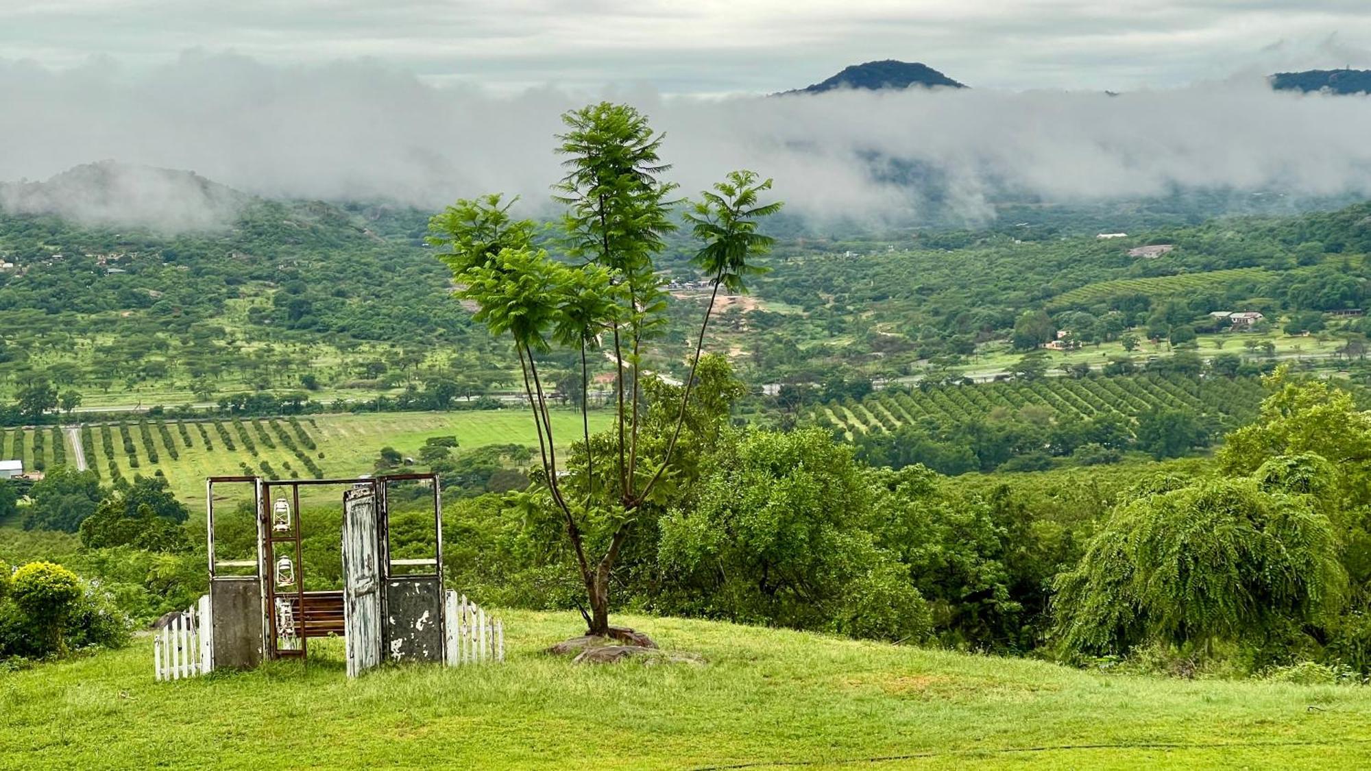 Loerieroep Estate - Mountainview Selfcatering Accommodation Nelspruit Mbombela Esterno foto